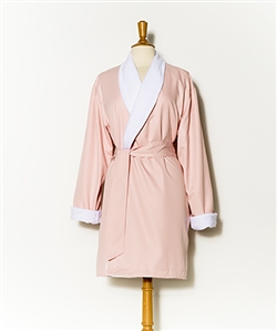 Cloud Pink & White Short Spa Robe